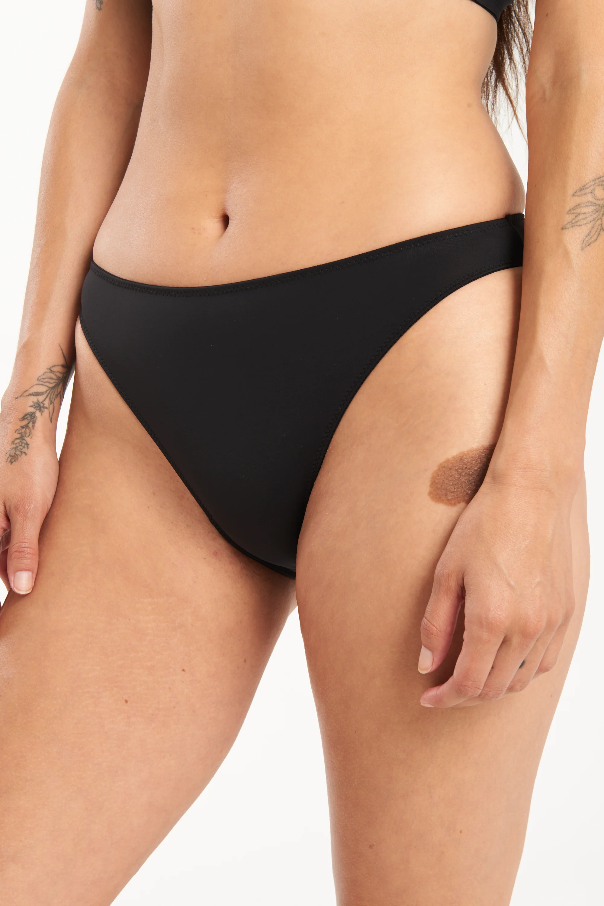 Nano Minimal Brief | Black - Image 2