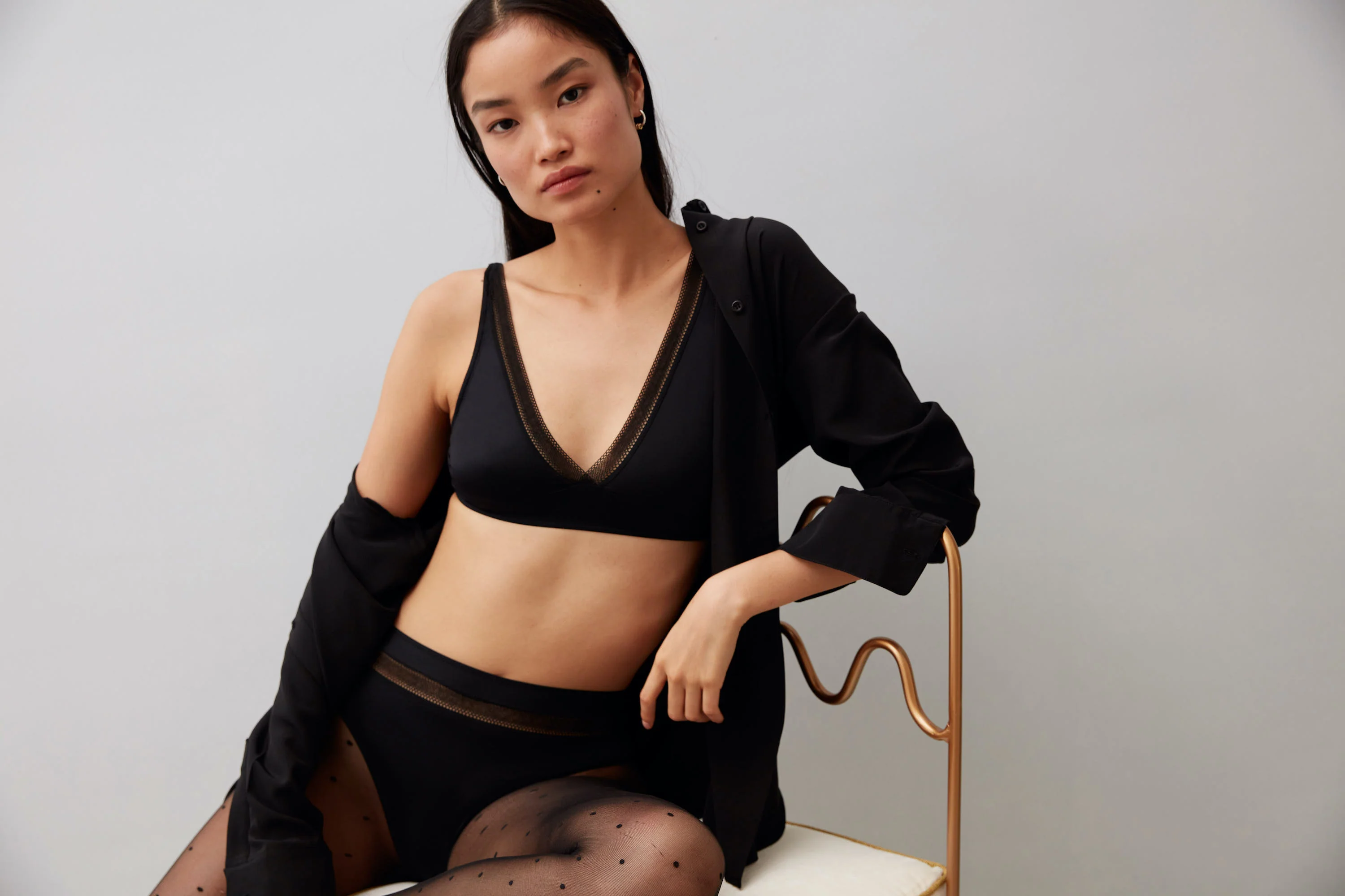 Nano Soft Cup Plunge Bra | Black - Image 8