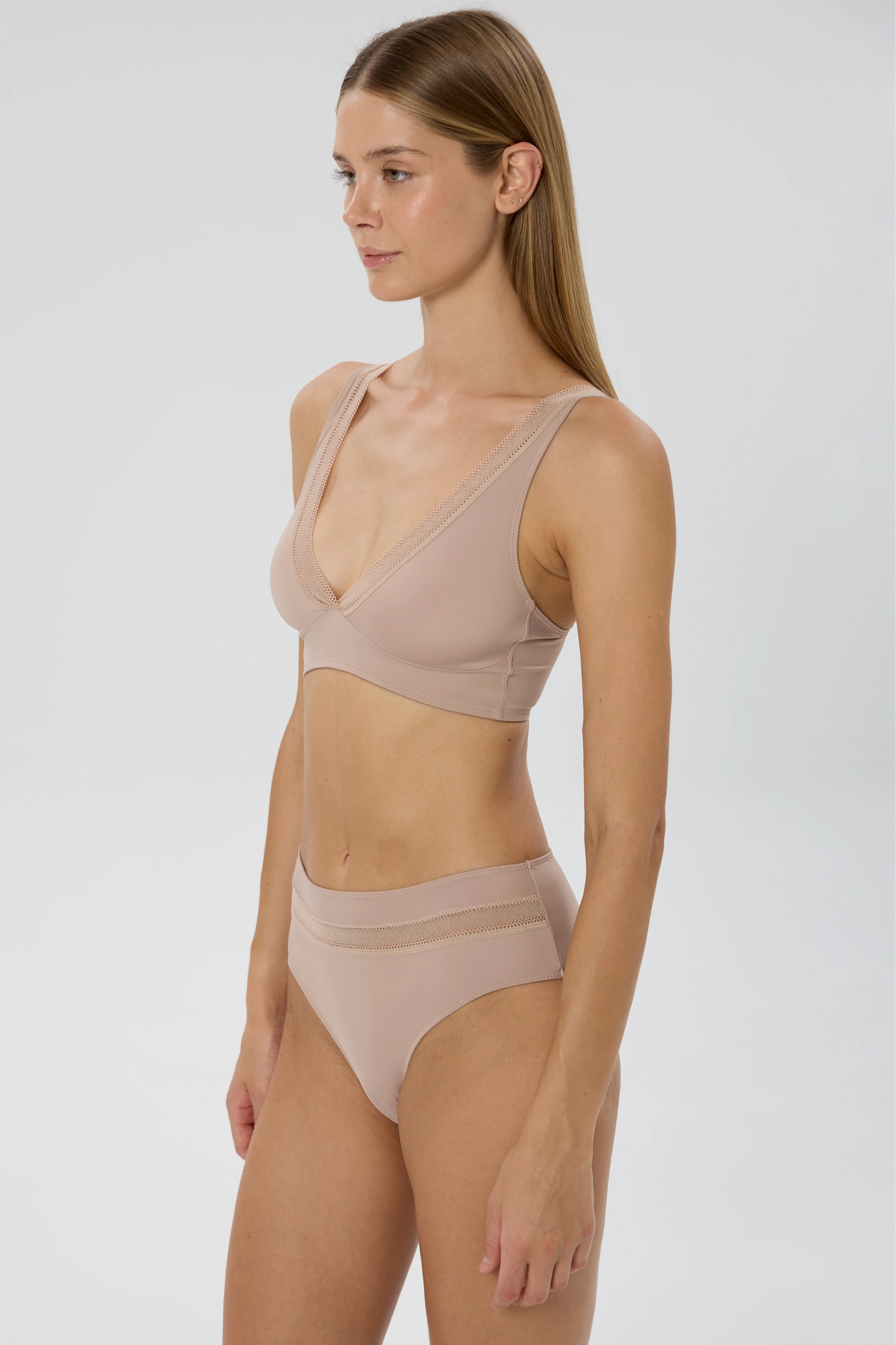 Nano Soft Cup Plunge Bra | Nude - Image 3